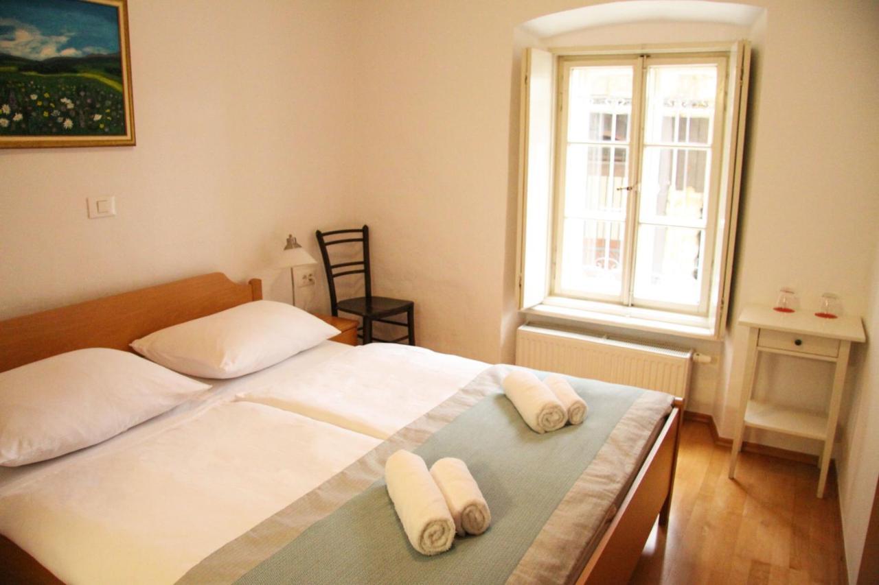 B&B Pod Skalo Kamnik Ngoại thất bức ảnh