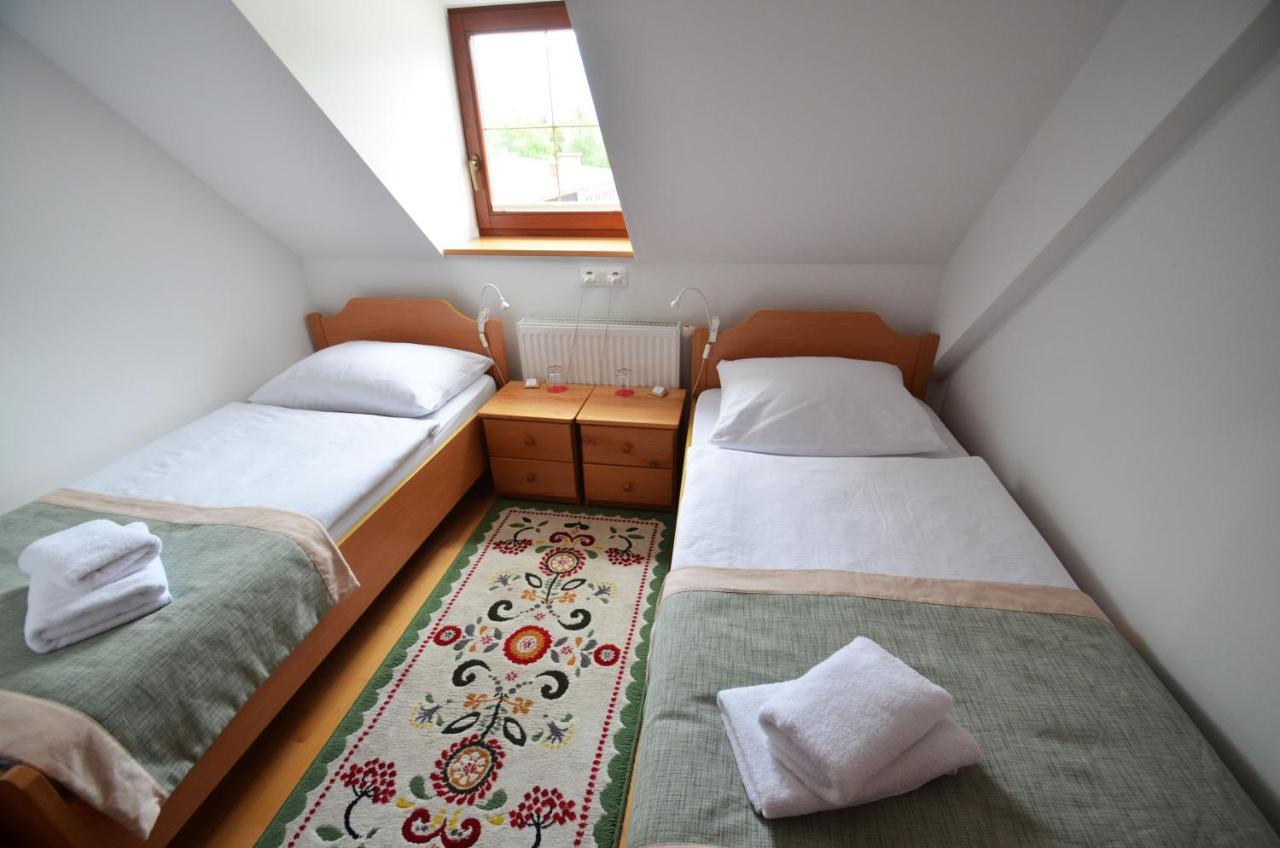 B&B Pod Skalo Kamnik Ngoại thất bức ảnh